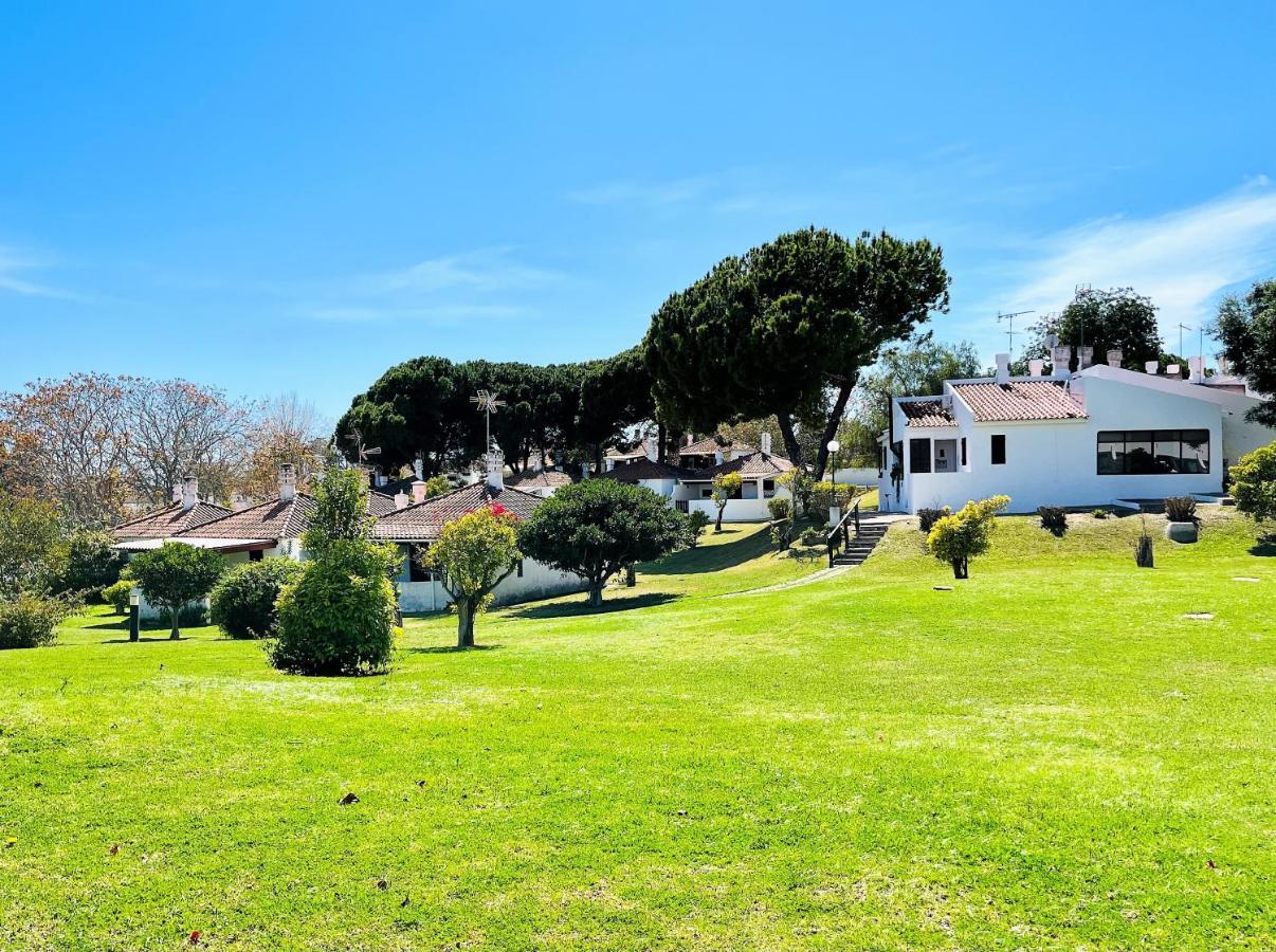 House Pedras D'el Rei Holiday home *